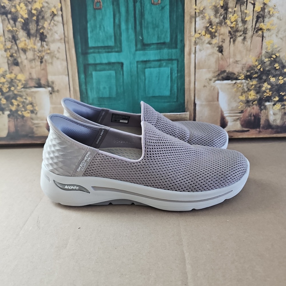 Skechers Women's Slip-Ins Arch Fit Summer Views Walking Shoes Tpe Size 9 - Picture 3 of 9
